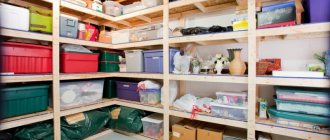 Storage room in the basement: an indispensable thing in an apartment building